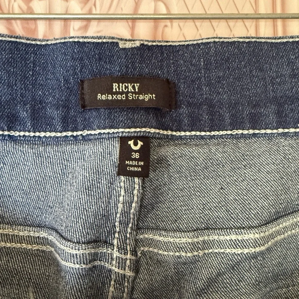 NWT True Religion Jeans Size 36x32 Ricky Flap Relaxed Straight Denim $159
